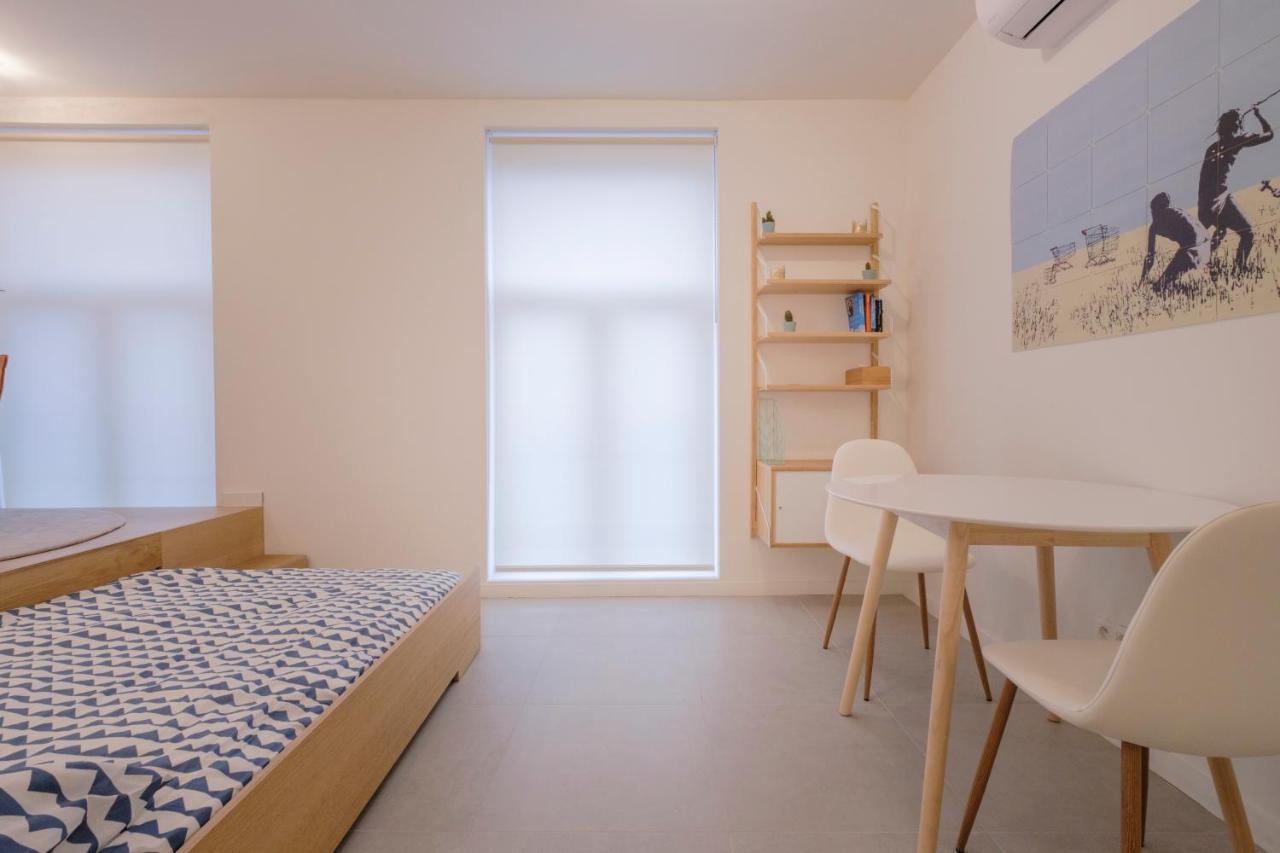 Apartment With View *